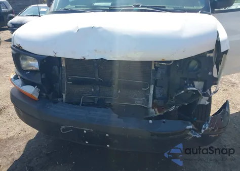 2015 Chevrolet Express G2500 Work Van from USA, damaged, VIN 1GCWGFCF4F1256265